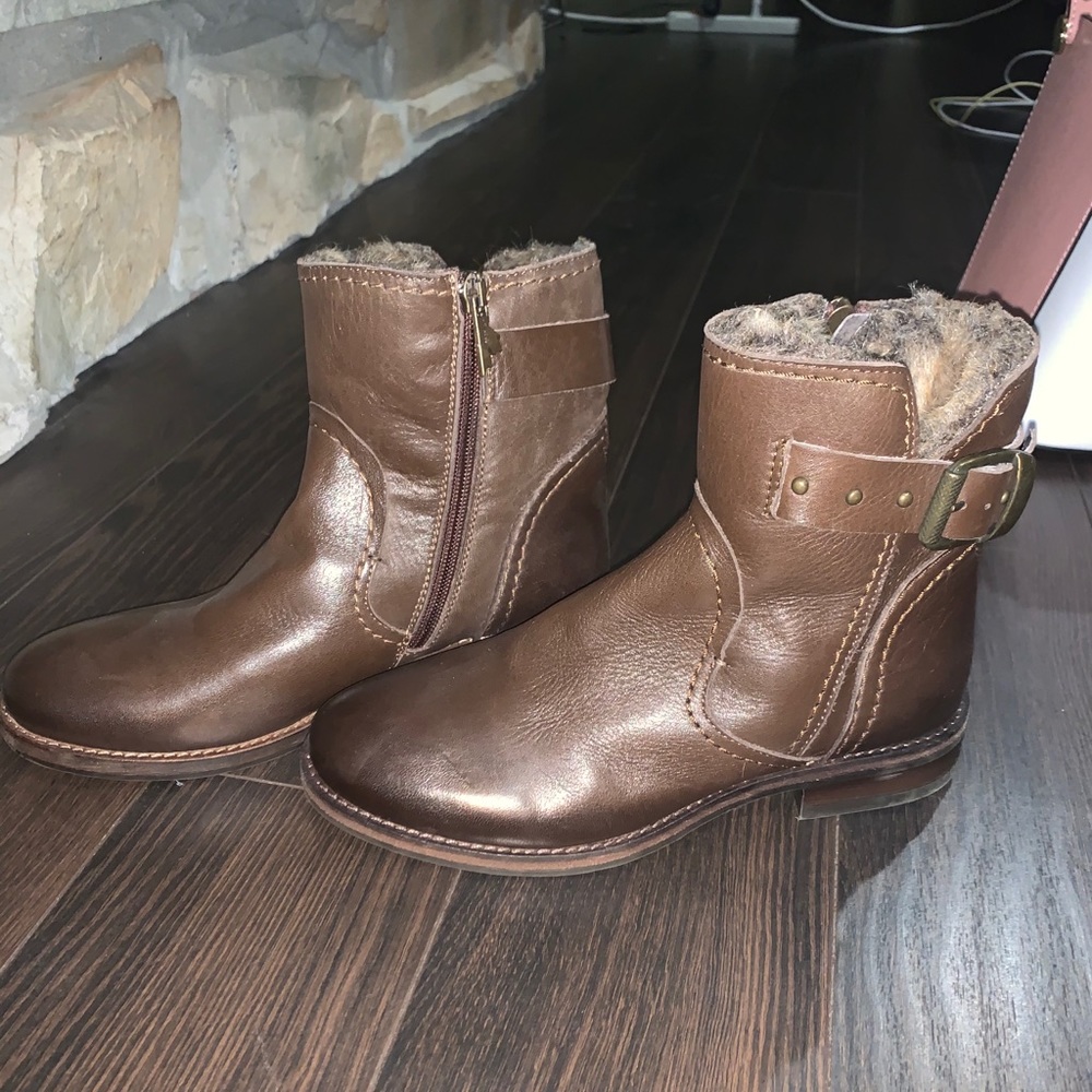 pajar short fur brown boots